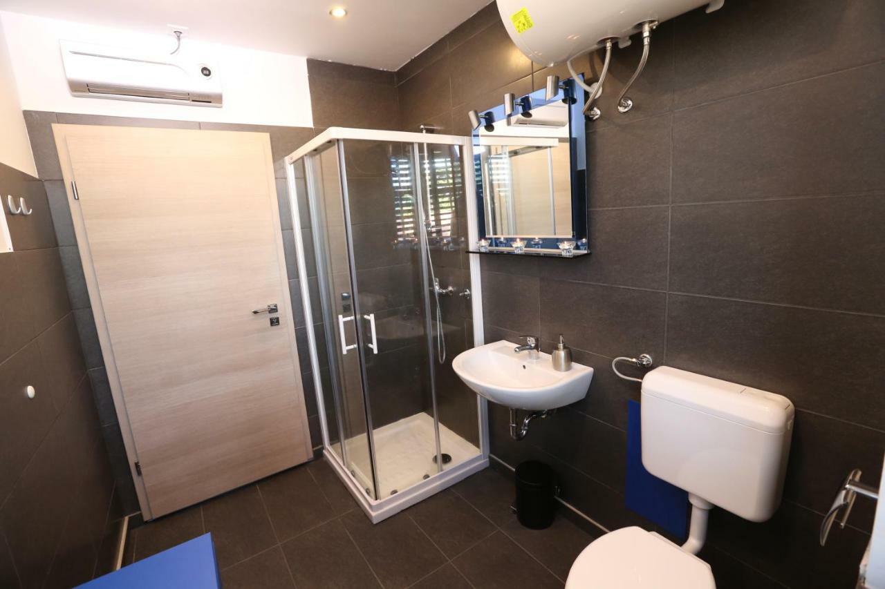 Robo 1 Apartment Koper Ngoại thất bức ảnh